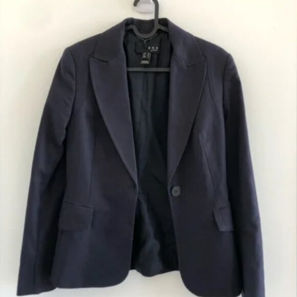 MNG by Mango Navy Structured Blazer Work Office Business Casual Size 4 US EUC - Picture 1 of 3